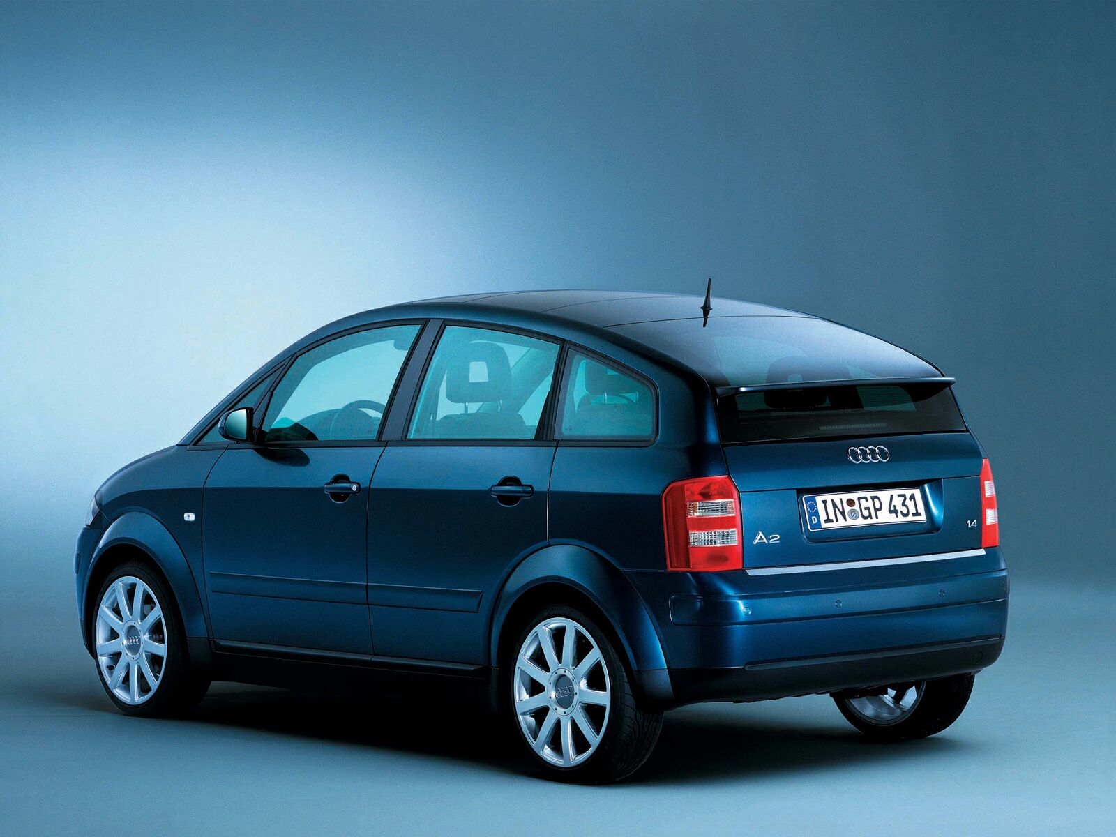 audi-a2-8z-%5B255%5D.jpg