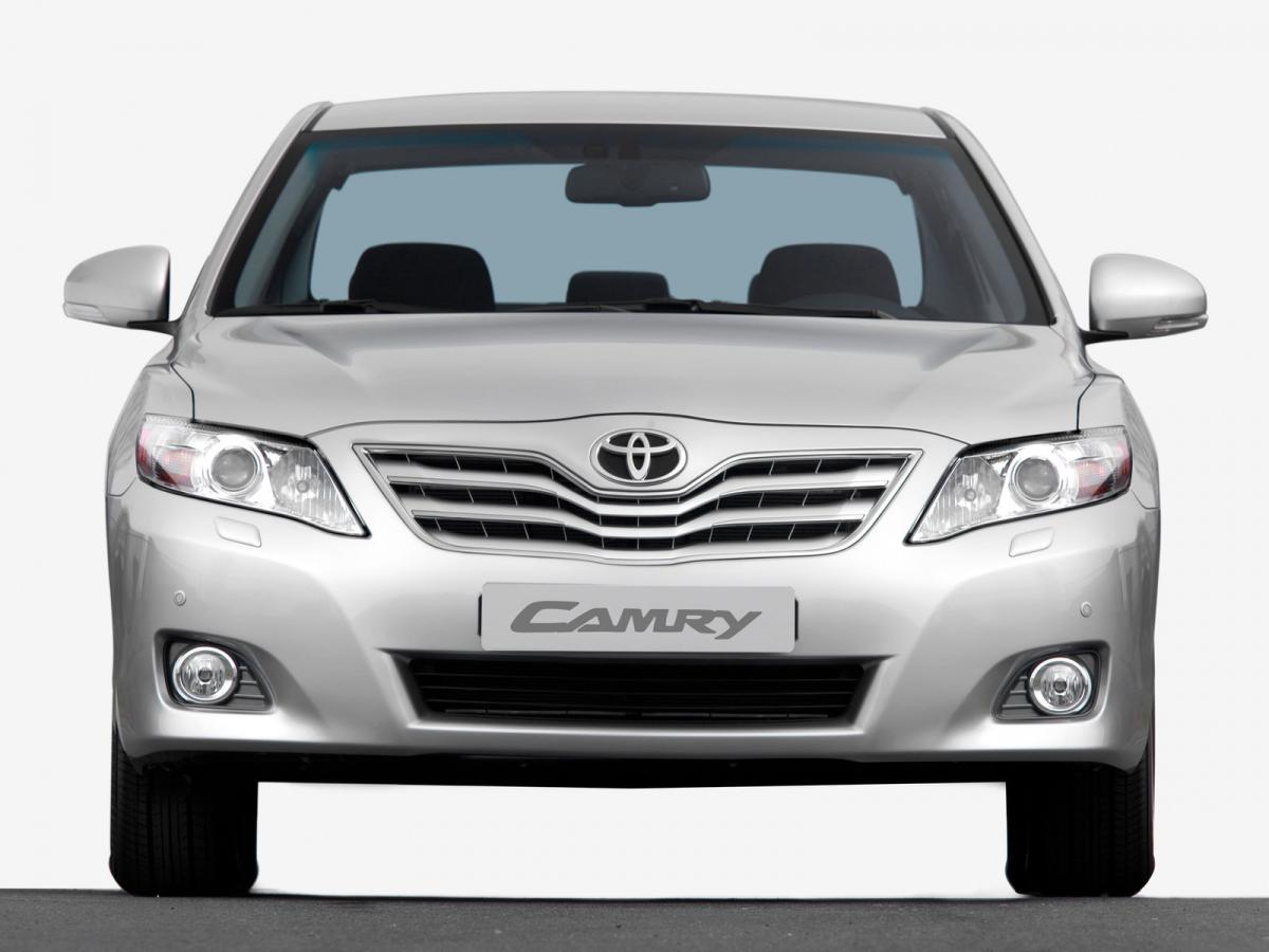 Toyota Camry technical specifications and fuel economy
