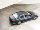 BMW  7 Series (G11)  740e (326 Hp) Steptronic  
