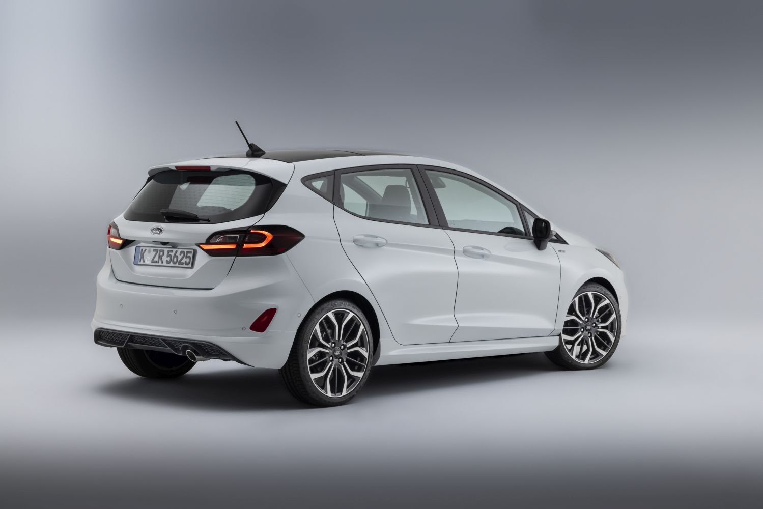 Ford Fiesta VI (Mk7-Mk8) technical specifications and fuel consumption —