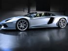 Lamborghini  Aventador LP 700-4 Roadster  6.5 V12 (700 Hp) 4WD  