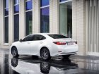 Lexus ES VI (facelift 2015)
