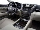 Lexus LS IV