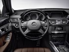 Mercedes-Benz  E-class (W212 facelift 2013)  E 300 (204 Hp) BlueTEC HYBRID G-TRONIC  