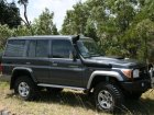 Toyota Land Cruiser 76 (HZJ76)