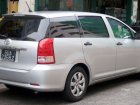 Toyota Wish I (facelift 2005)