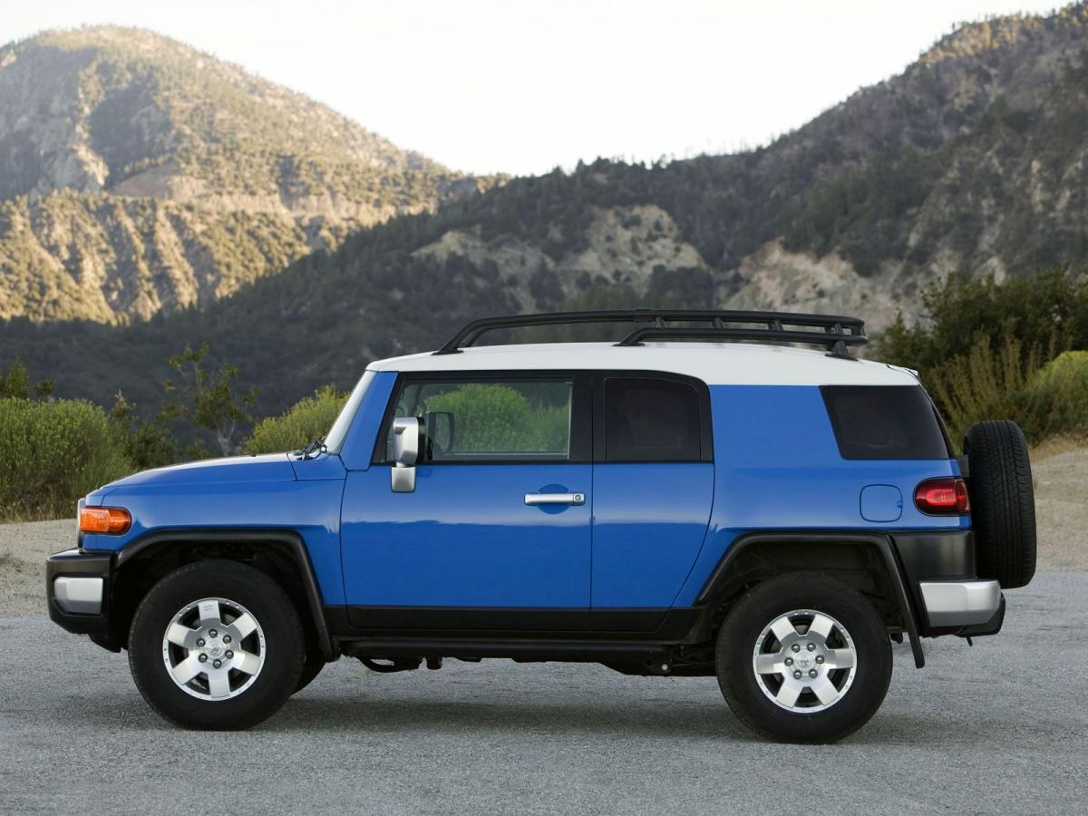 Toyota Fj Cruiser Technical Specifications And Fuel Economy