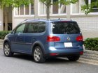Volkswagen Cross Touran I (facelift 2010)