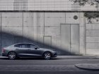 Volvo  S60 III  Recharge 2.0 T6 (350 Hp) Plug-in Hybrid AWD Geartronic  